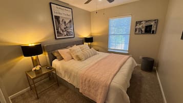 4 Schlafzimmer, Bügeleisen/Bügelbrett, WLAN, Bettwäsche