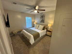 4 Schlafzimmer, Bügeleisen/Bügelbrett, WLAN, Bettwäsche