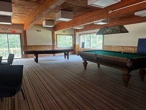 Spielezimmer