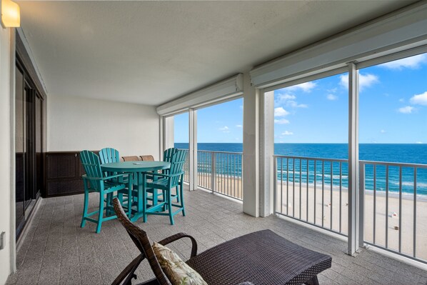 Outdoor dining - Windward Pointe 3 Bed 2 Bath - Sleeps 10.  Free Daily Activities! (Orange Beach)