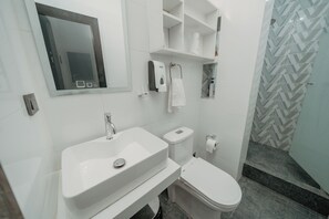 Bathroom - KOA GRAND SUITE (Pucallpa)