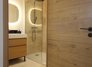 Shower - Villa J - GUJAN MESTRAS (GUJAN MESTRAS)
