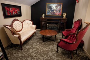 TV, fireplace, table tennis