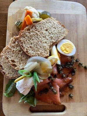 Alimentos y bebidas