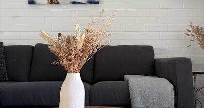 *New* Elevation 900 | Jindabyne | Spacious Alpine Stay