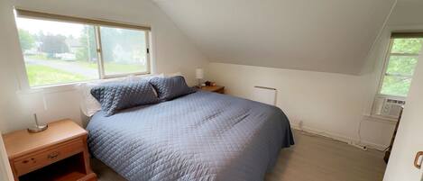 Desk, iron/ironing board, travel cot, free WiFi