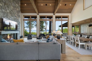 Smart TV, fireplace, books, offices - Lake Forest Luxe - Spacious Lakefront Tahoe Retreat, Private Hot Tub, Media Room, EV Charger (Tahoe City)