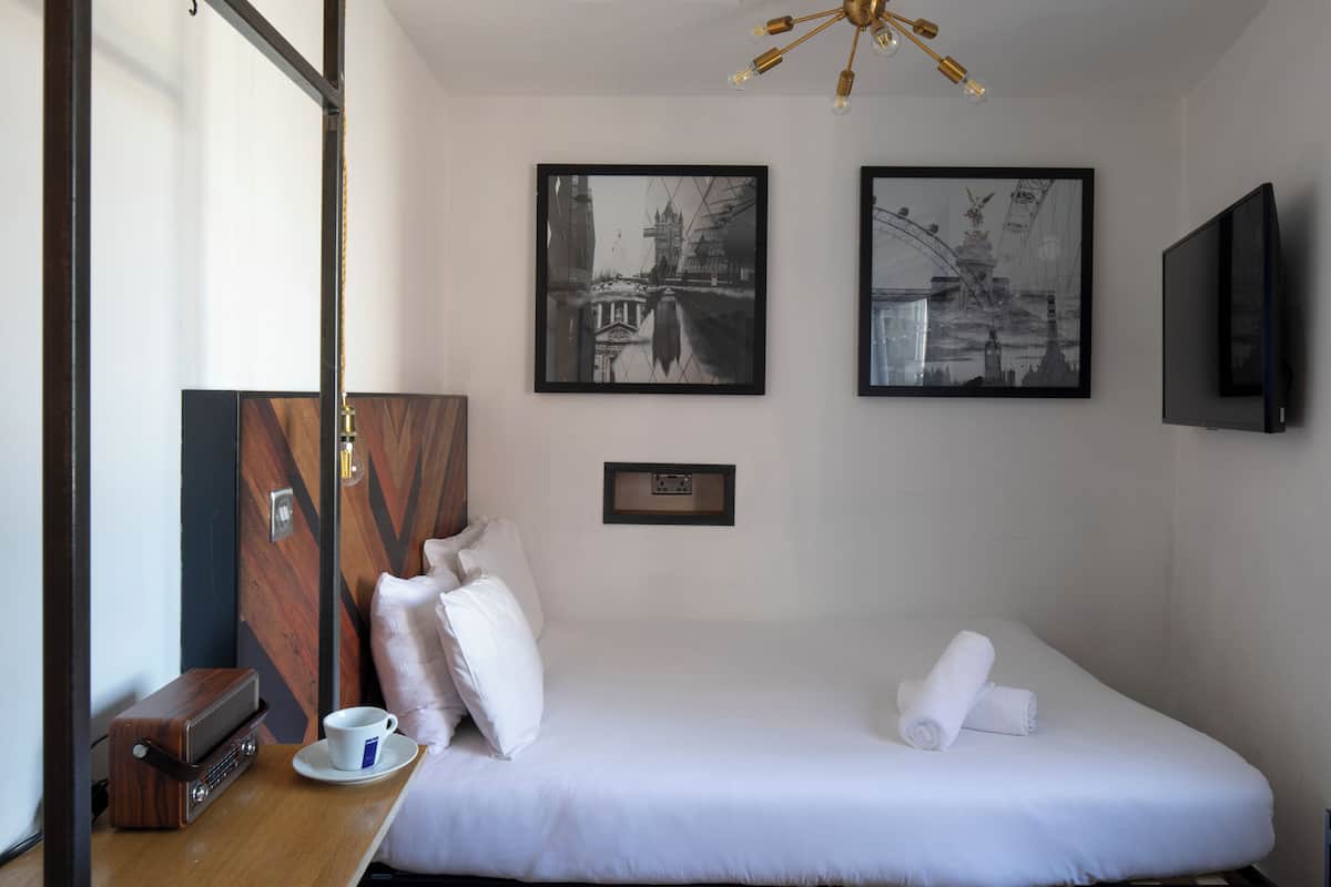 Double Room, 1 Double Bed