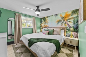 4 slaapkamers, een strijkplank/strijkijzer, wifi, beddengoed