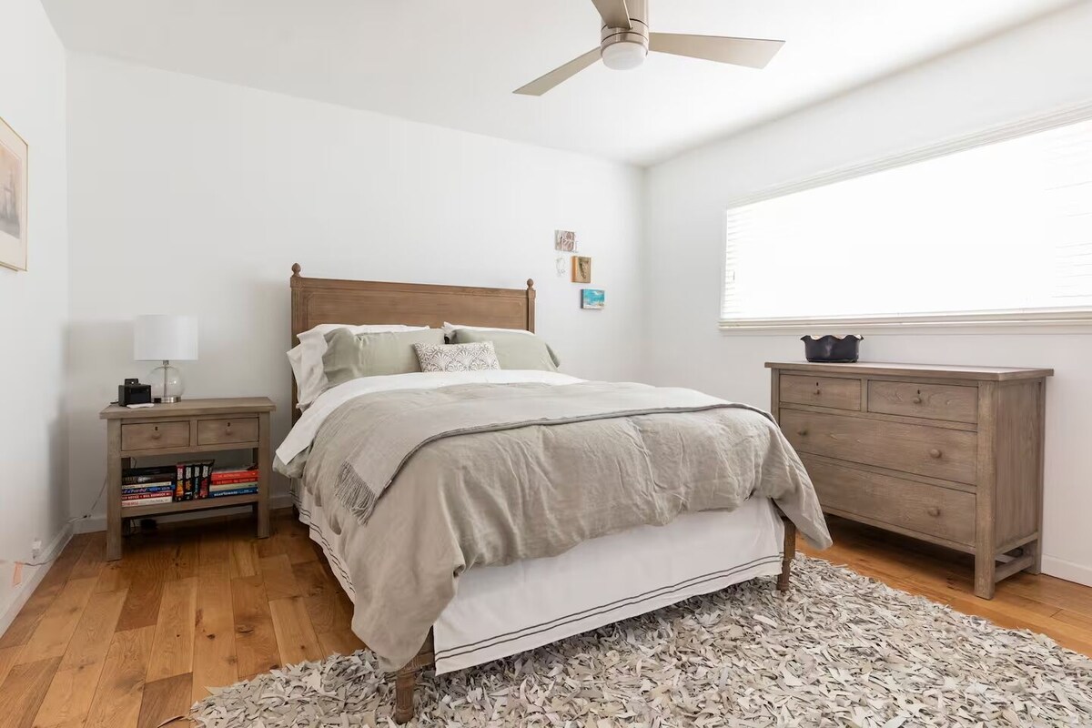 Host profile image