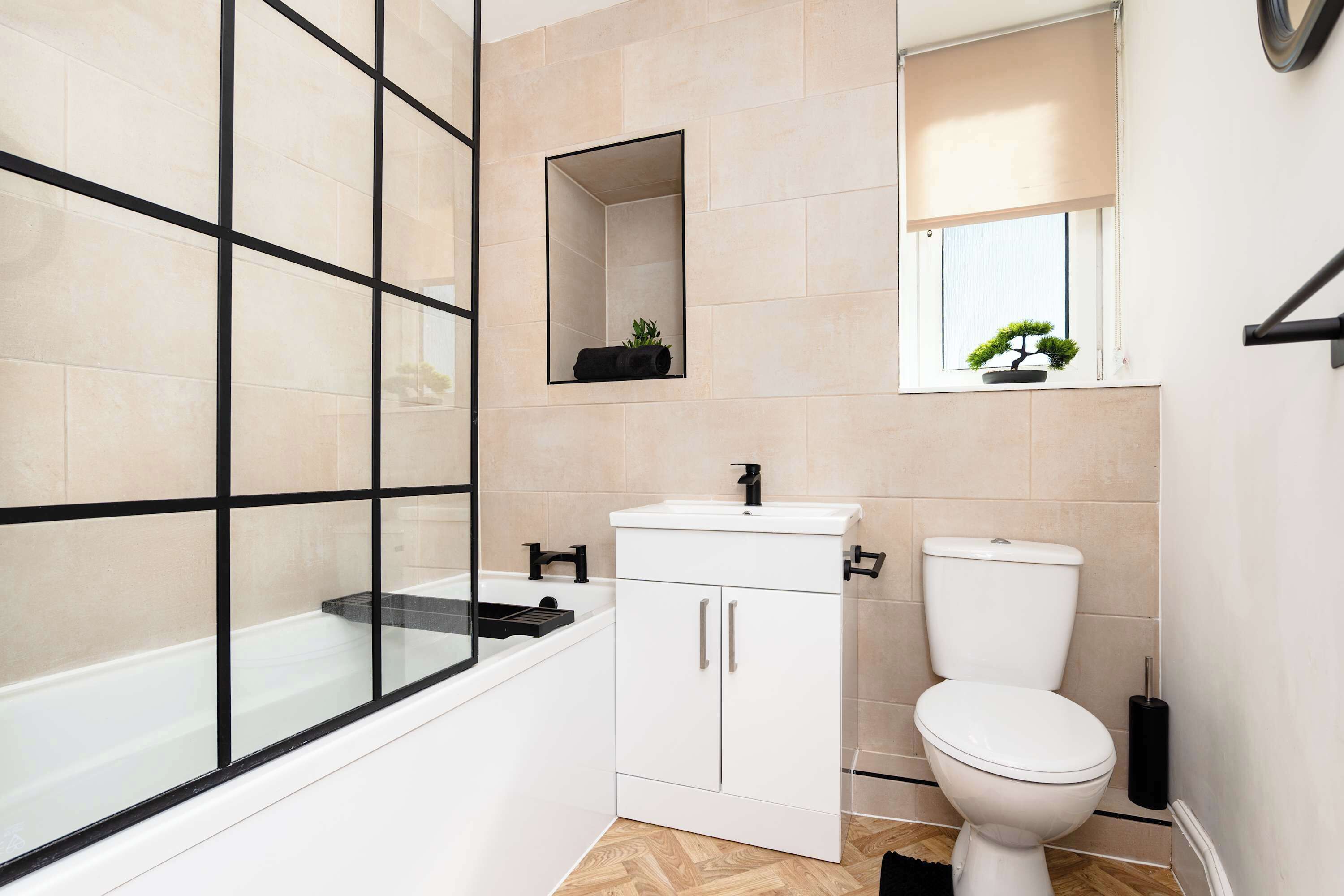 Shower, hair dryer, towels, shampoo