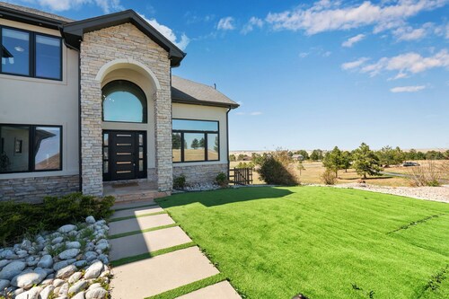 Parker Luxury Home with Game Room, Court & Views