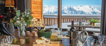 Chalet Fitzgerald - Holidays with indoor pool and sauna - OVO Network
