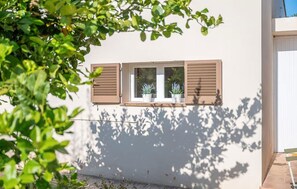Exterior detail - Amazing home in Campos with private swimming pool, can be inside or outside (Campos)