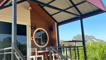 Suite Studio, patio, vue colline | Terrasse/Patio