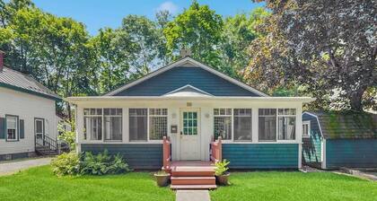 Updated, Century-Old Home w/ Glass Porch - Walk into Town/Acadia