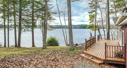Lakefront house on Damariscotta Lake, perfect getaway