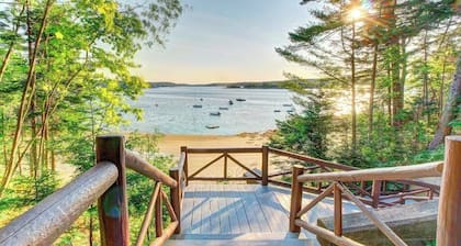 Vintage, Log Cabin in the Woods with Beach Club Access About One Mile Away