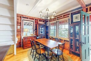 Dining - Cozy, Waterfront Cabin-Style Gem with Private Dock and Lovely Views (West Bath)