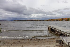 Beach - Lakefront cabin with private boat ramp, lake access, wrap-around porch, firepit (Lily Bay Township)