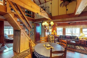 Dining - Dog-Friendly Lakefront Cabin with Full Kitchen, Firepit, Free WiFi, Great Views (Greenville)
