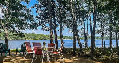 Cozy lakefront cabin with amazing views, deck, firepit, & water access