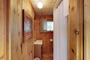 Douche, serviettes fournies