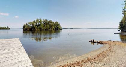 Moosehead Memories - Quiet Dog-Friendly, Dock, & Firepit