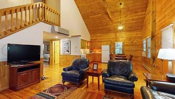 TV, fireplace, DVD player, table tennis