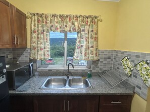 Private kitchen - 2-bedrooms apartment in peaceful Concepción La Vega with AC (Concepción La Vega)