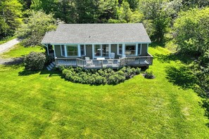 Exterior - Dog-friendly bayfront home close to Rockland with water view - snowbirds welcome (St. George)