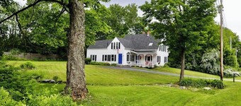 Historic Home w/ Gas Fireplace, Fast WiFi, & Private W/D - Snowbird-Friendly