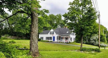 Historic Home w/ Gas Fireplace, Fast WiFi, & Private W/D - Snowbird-Friendly