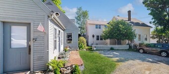 Downtown, ground floor studio near the ocean w/patio, outdoor dining area & more