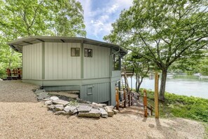 Exterior - Delightful oceanfront home with amazing views, wrap-around deck & two fireplaces (Westport)
