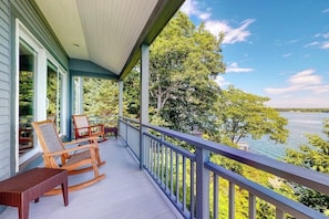 Property grounds - Delightful oceanfront home with amazing views, wrap-around deck & two fireplaces (Westport)