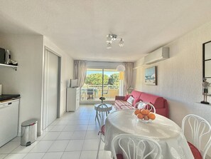 TV - CAP D'AGDE - Plage Richelieu / Réf 0154 (CAP D'AGDE)