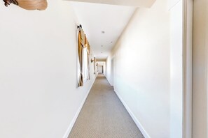 Interior - Lovely downtown Northeast Harbor suite near the water and near Acadia (Northeast Harbor)