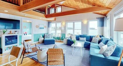 Dazzling ocean-view house with fireplace, deck, firepit, central AC, & W/D