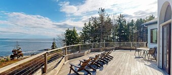 Private Oceanfront Home -- 2 Fireplaces, 4 Decks & Grill, Dog-friendly