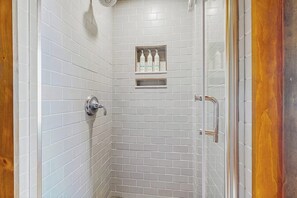 Shower, hair dryer, towels - Waterfront Paradise with Dock, Big Yard, Sundeck & Epic Bay Views | Dog-Friendly (East Boothbay)