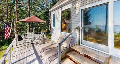 Oceanfront home with water views - central AC, washer/dryer & beach access