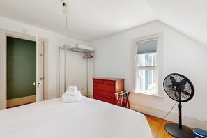 Desk, iron/ironing board, free WiFi, bed sheets