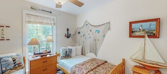 Inviting dog-friendly home with firepit & Ping-Pong - near Acadia National Park