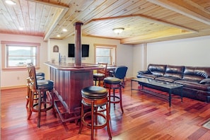 Bar (on property) - Tranquil Haven | Secluded waterfront house with sauna, dock, kayaks, canoe, gym (Greenville)
