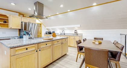 Dog-friendly apartment by Moosehead Lake with sprawling deck & firepit