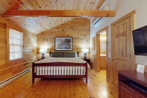 Tabla de planchar con plancha, wifi gratis y ropa de cama 