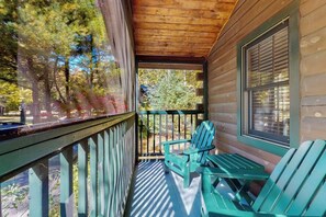 Property grounds - Escape to a dog-friendly cabin w/streaming, kitchen, fireplace & nature nearby (Northport)