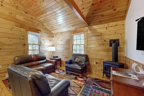 TV, fireplace, DVD player, table tennis