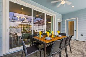 Outdoor dining - 5BR w Pool, Game Loft, Slide & Themed Rooms 16172 (Clermont)